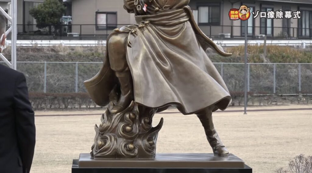 One Piece Zoro Statue 2 1024x567